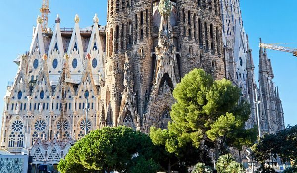 la sagrada familia en barcelona